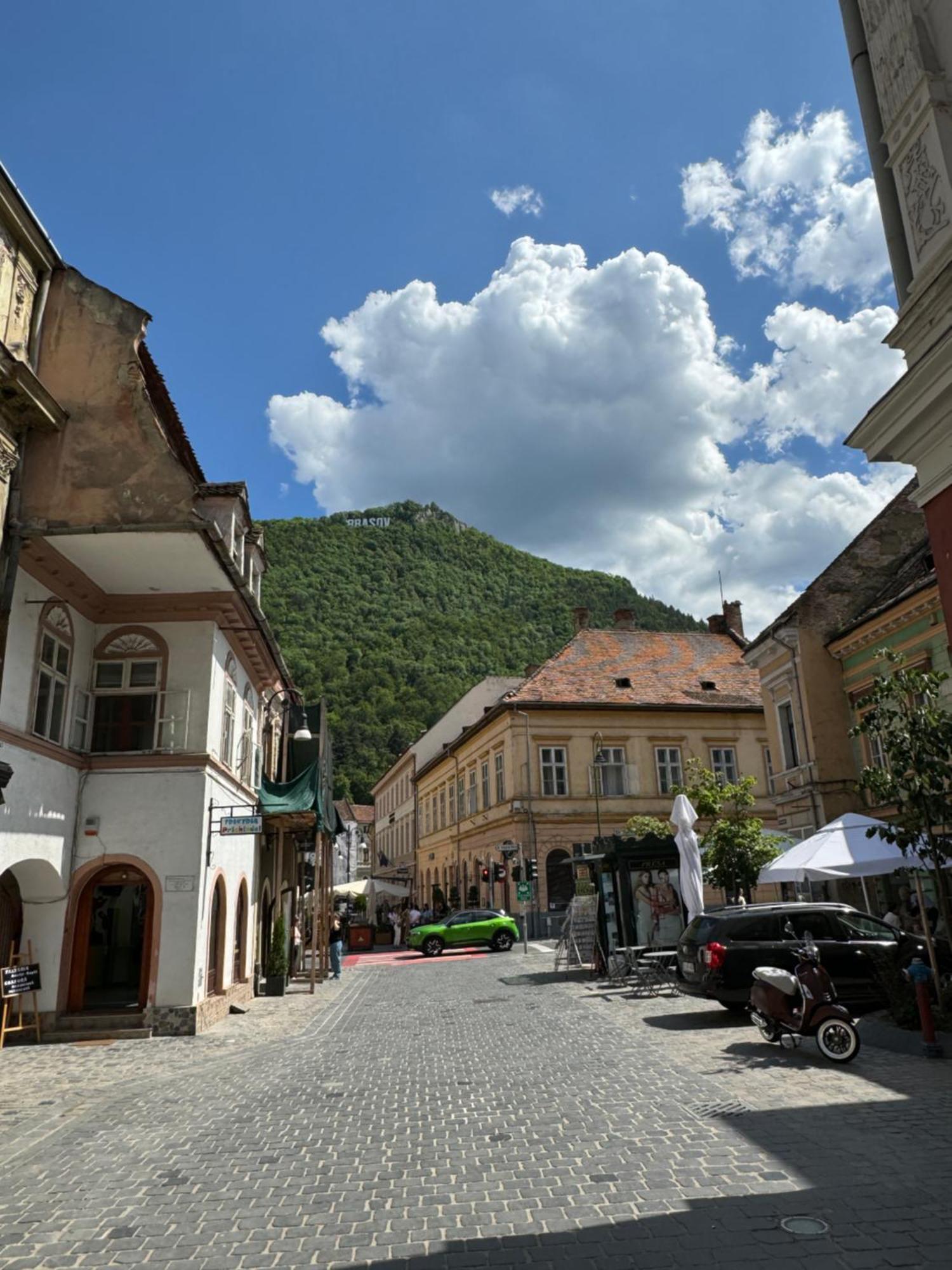 Ari Apartment Brașov Exterior foto