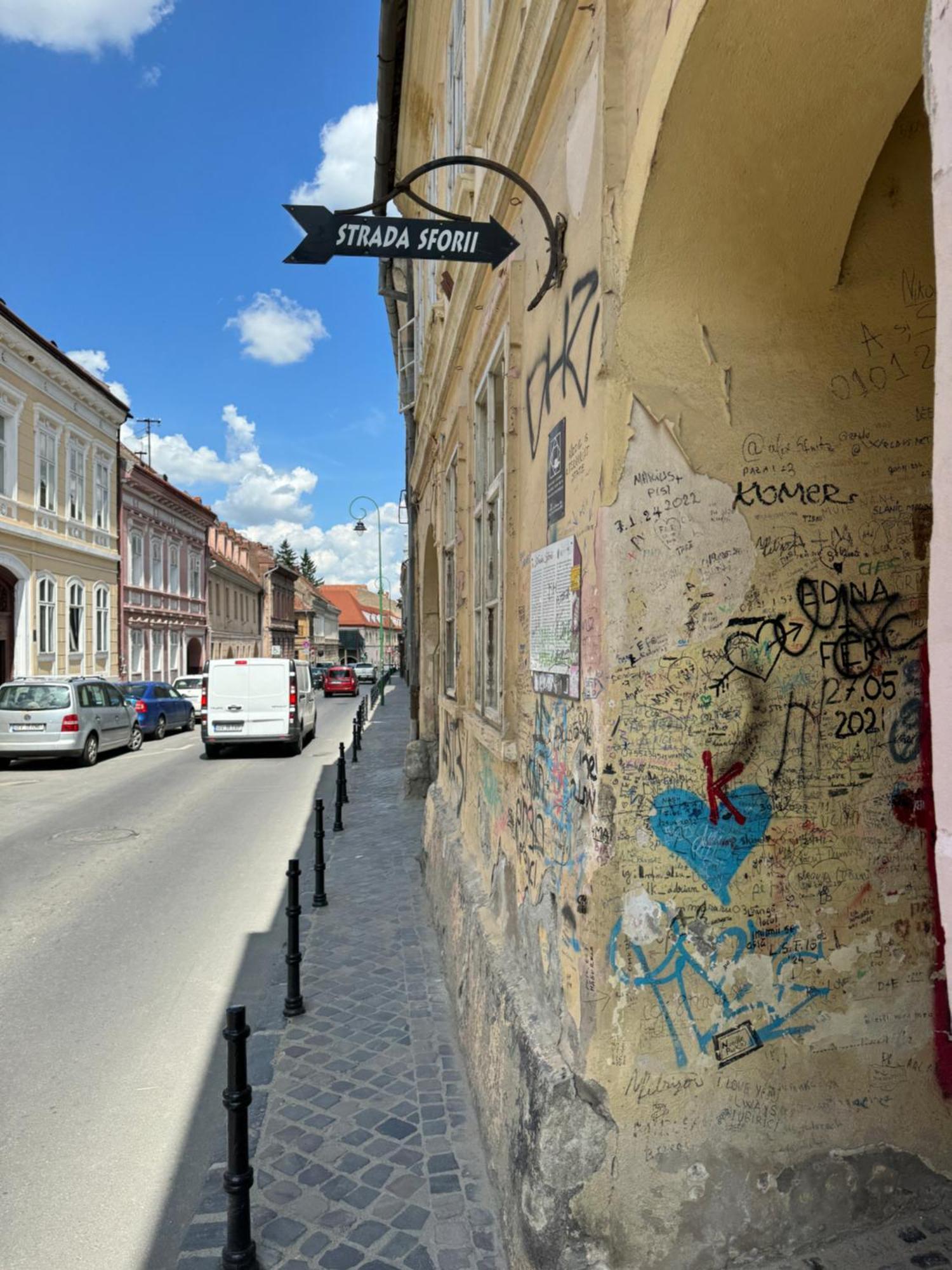 Ari Apartment Brașov Exterior foto